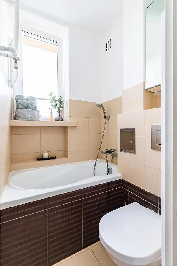 Apartments Airport Hynka By Arrenda Warsaw Poland